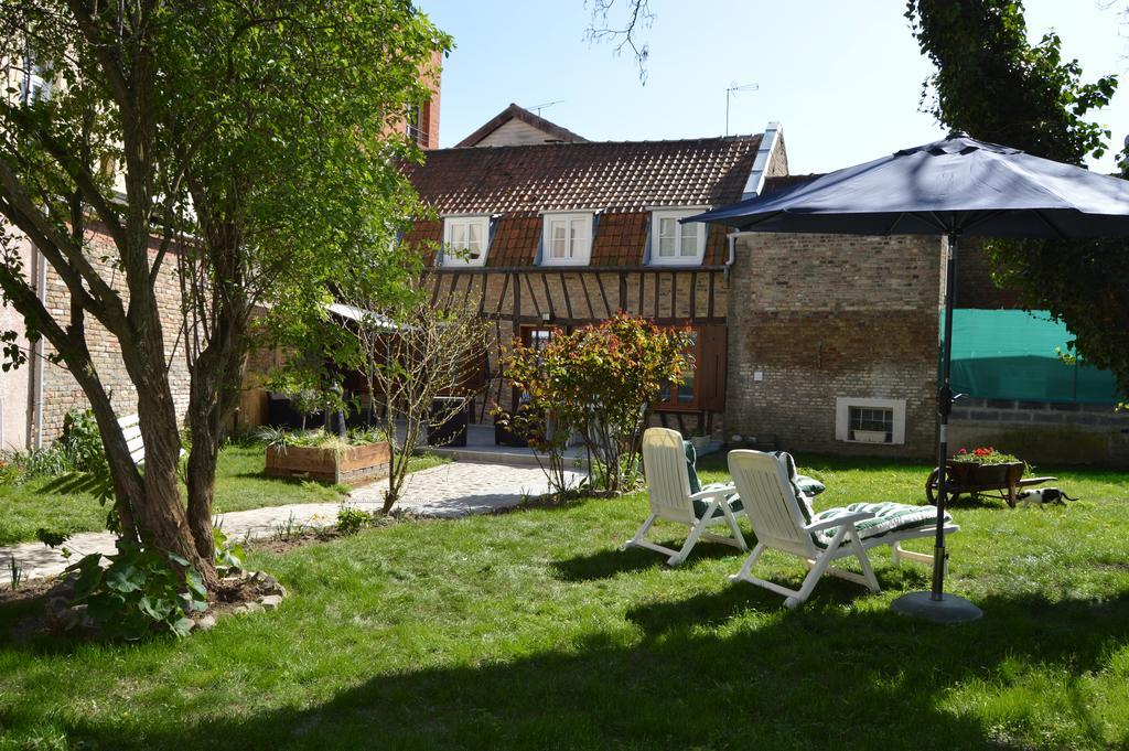 Au Coeur D'Amiens Villa Exterior foto